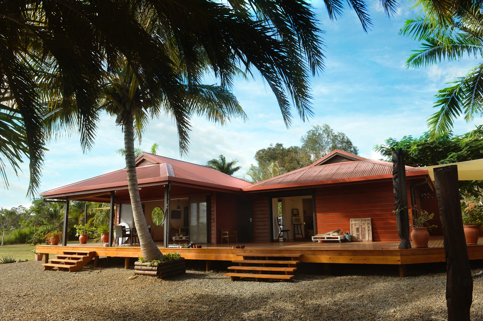 Studio les pieds dans le sable — Saly